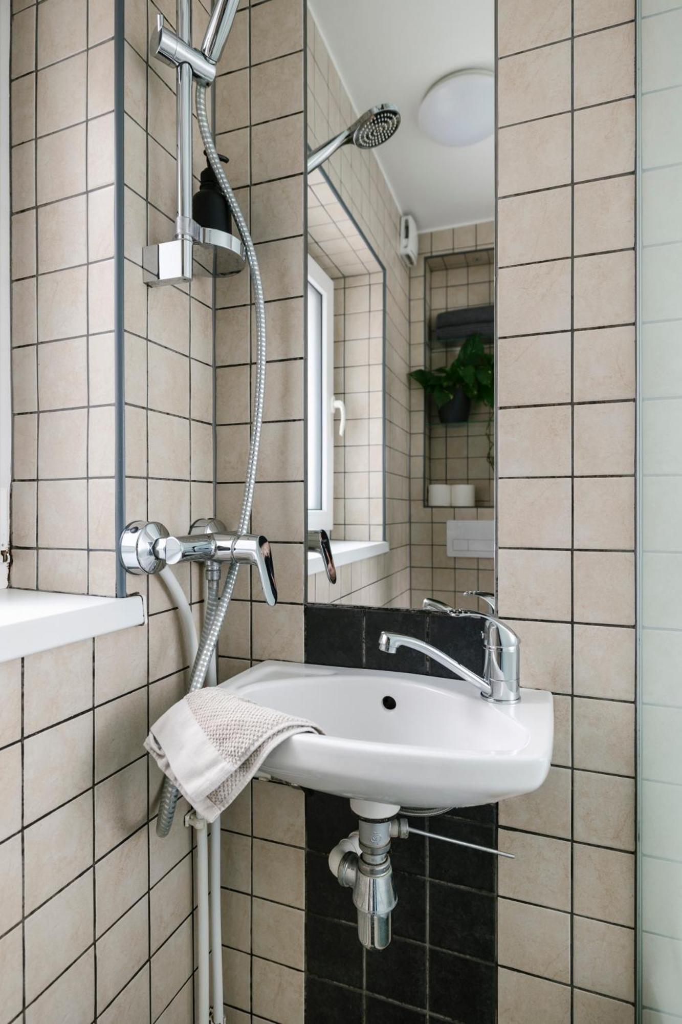 Apartment For One - White タリン エクステリア 写真
