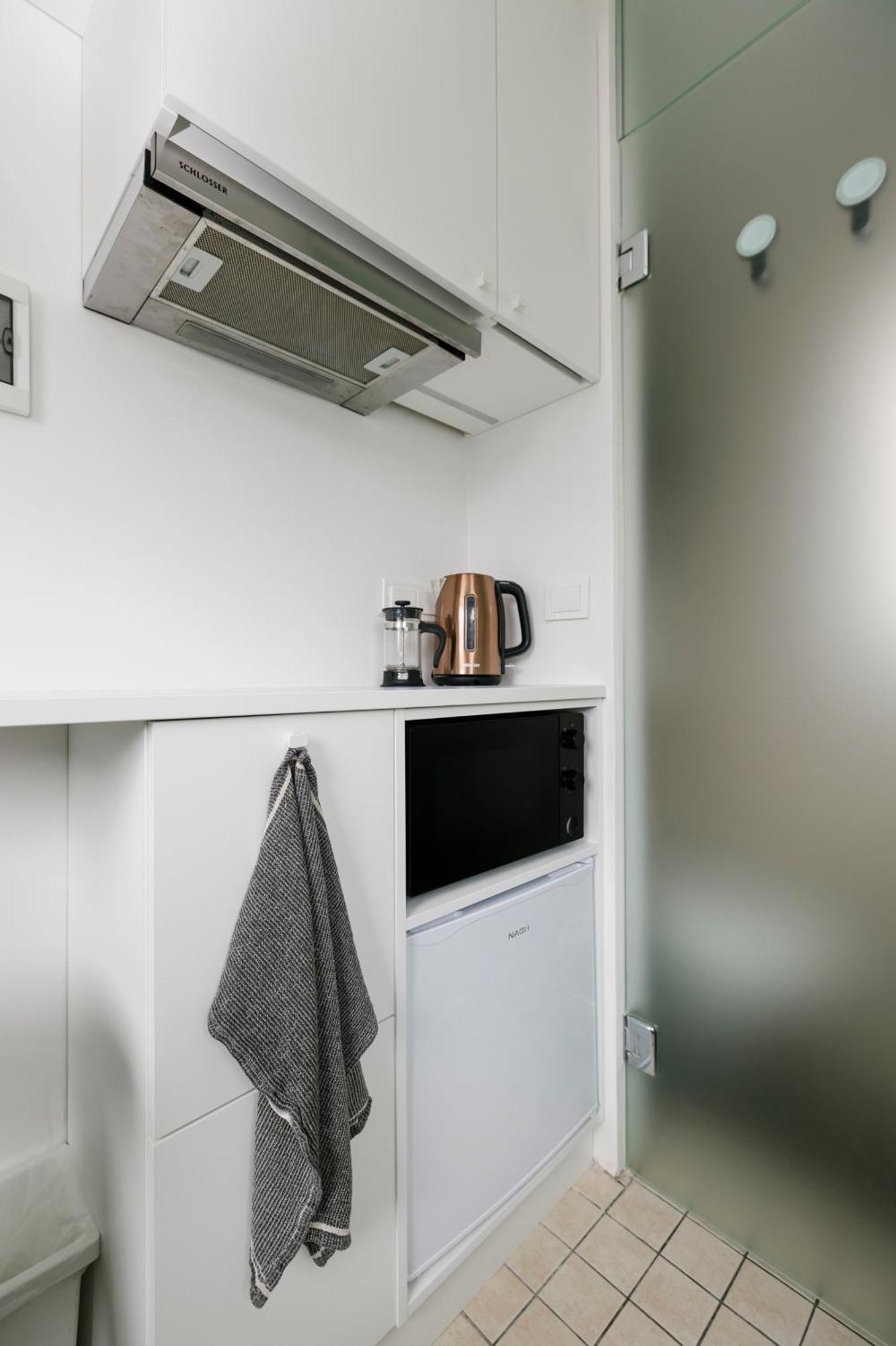Apartment For One - White タリン エクステリア 写真